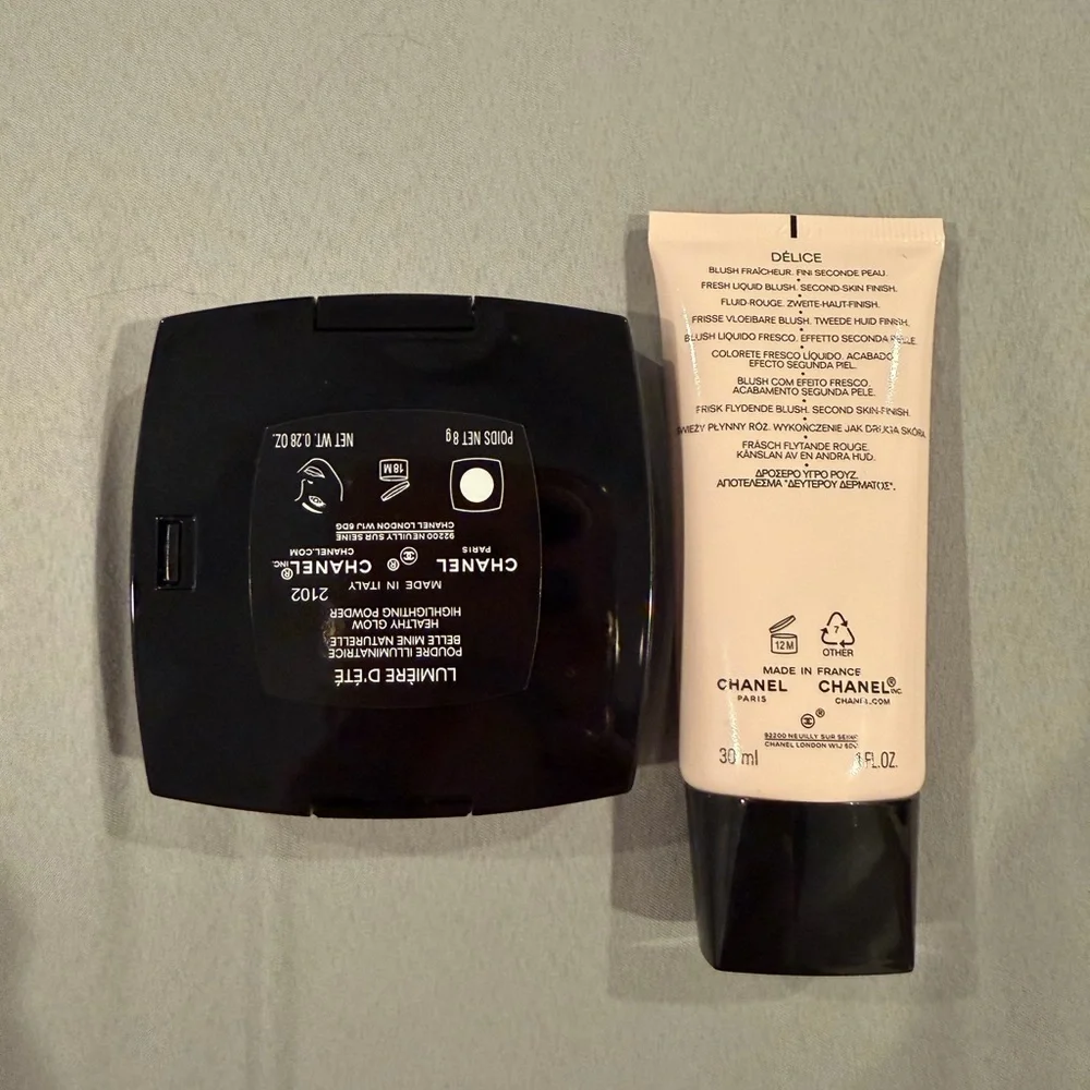 Chanel Les Beiges Face Glow Sets - Picture 3 of 4